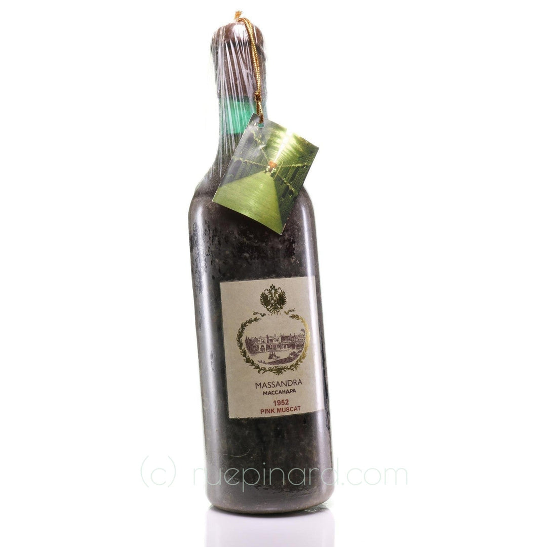1952 Massandra South Coast Rosé Muscat Dessert Wine - Rue Pinard
