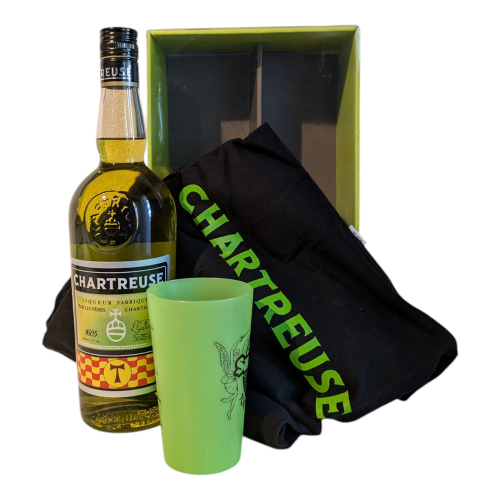 Chartreuse La Tau Tarragona Liqueur Set - Slijterij Rue Pinard 