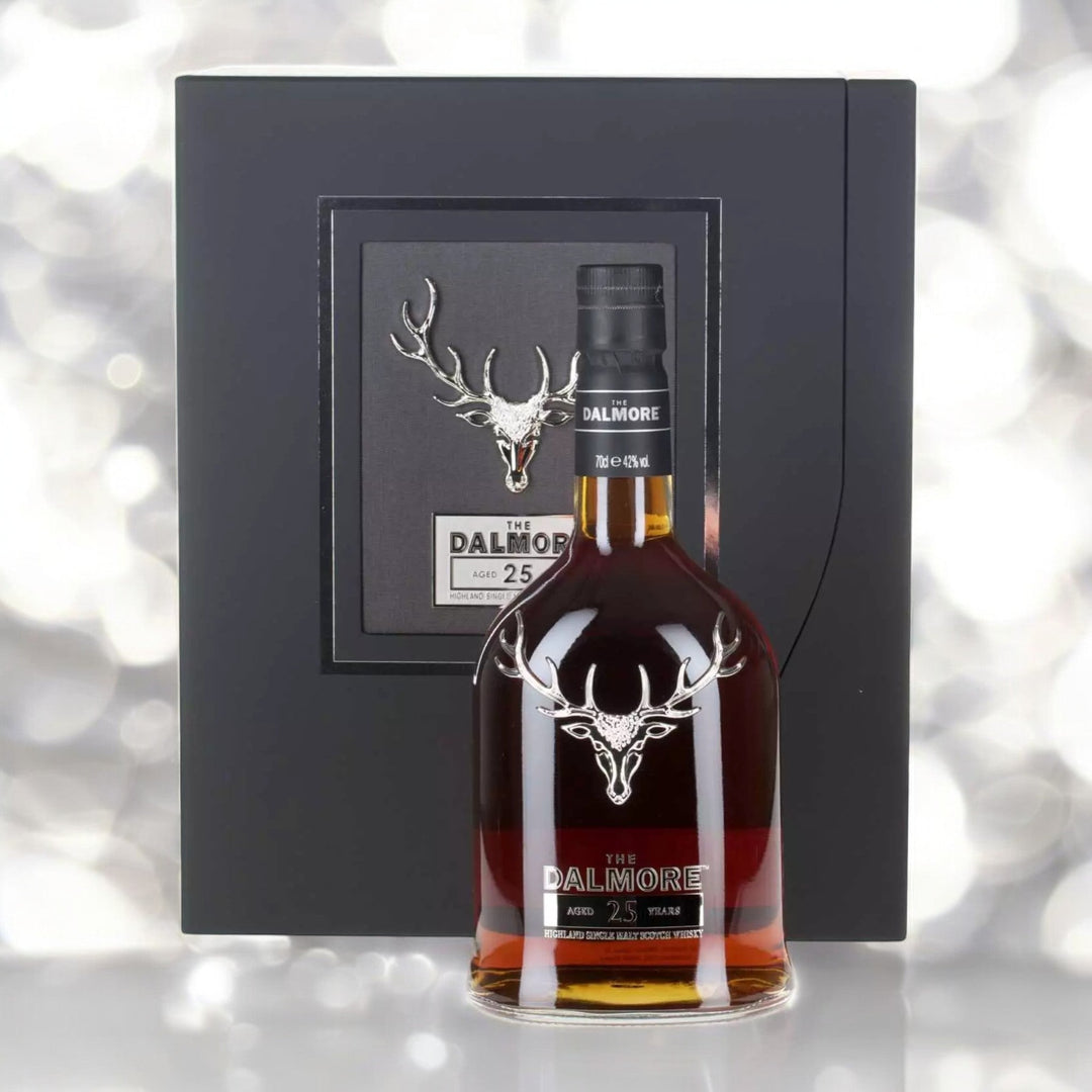 The Dalmore 25-Year-Old Single Malt Scotch Whisky - Slijterij Rue Pinard 