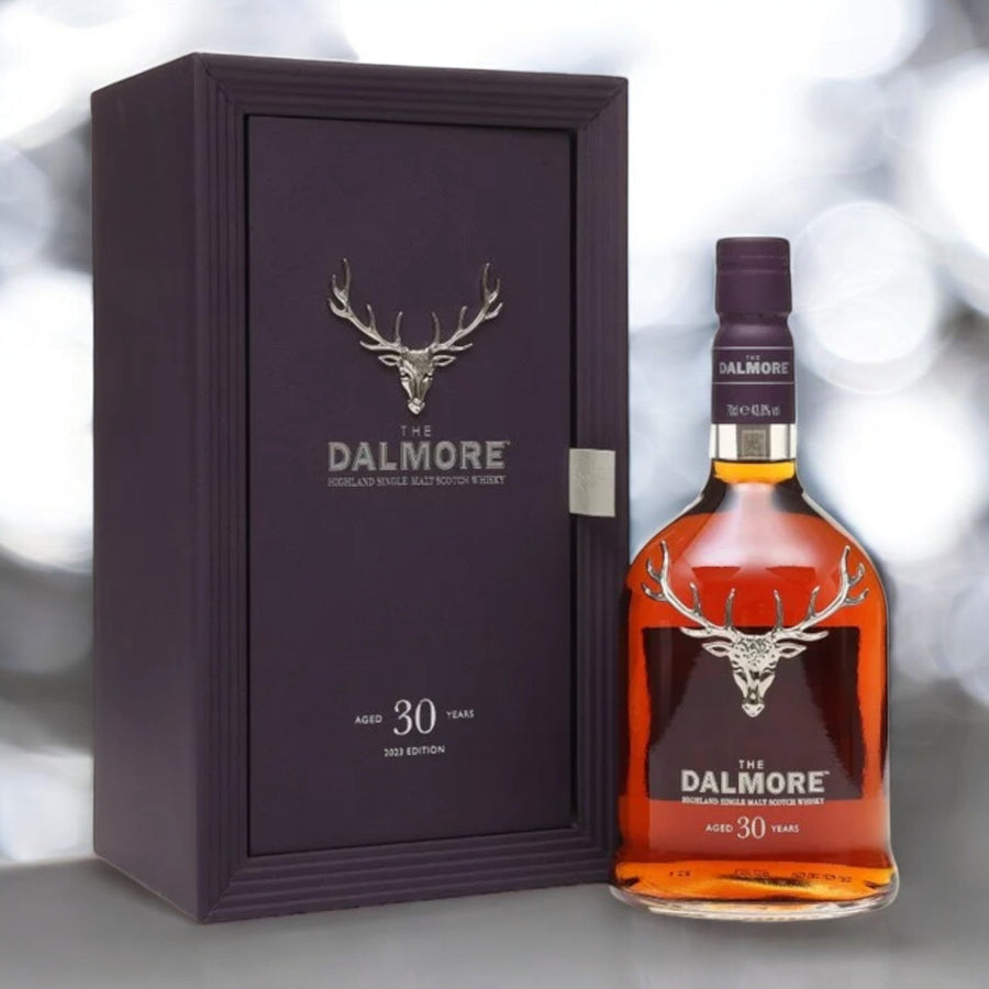 The Dalmore 30-Year-Old Single Malt Scotch Whisky (2023 Editie) - Slijterij Rue Pinard 